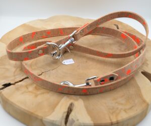 Hundeleine Signature Neon Orange Naht, 2-fach verstellbar, 2 m